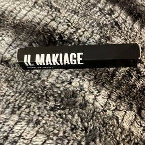 IL Makiage ink liner